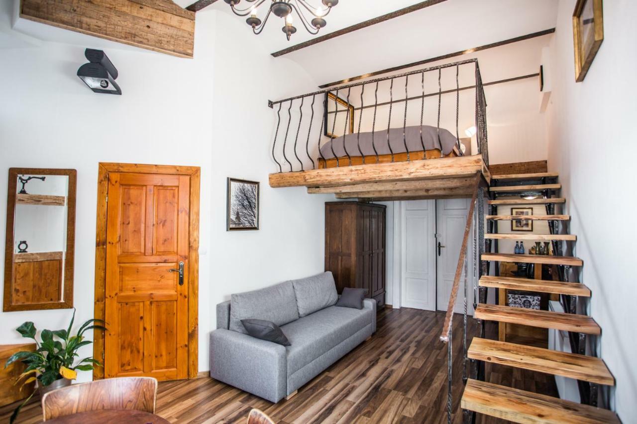 Lovenovsky Apartments Krakow Luaran gambar